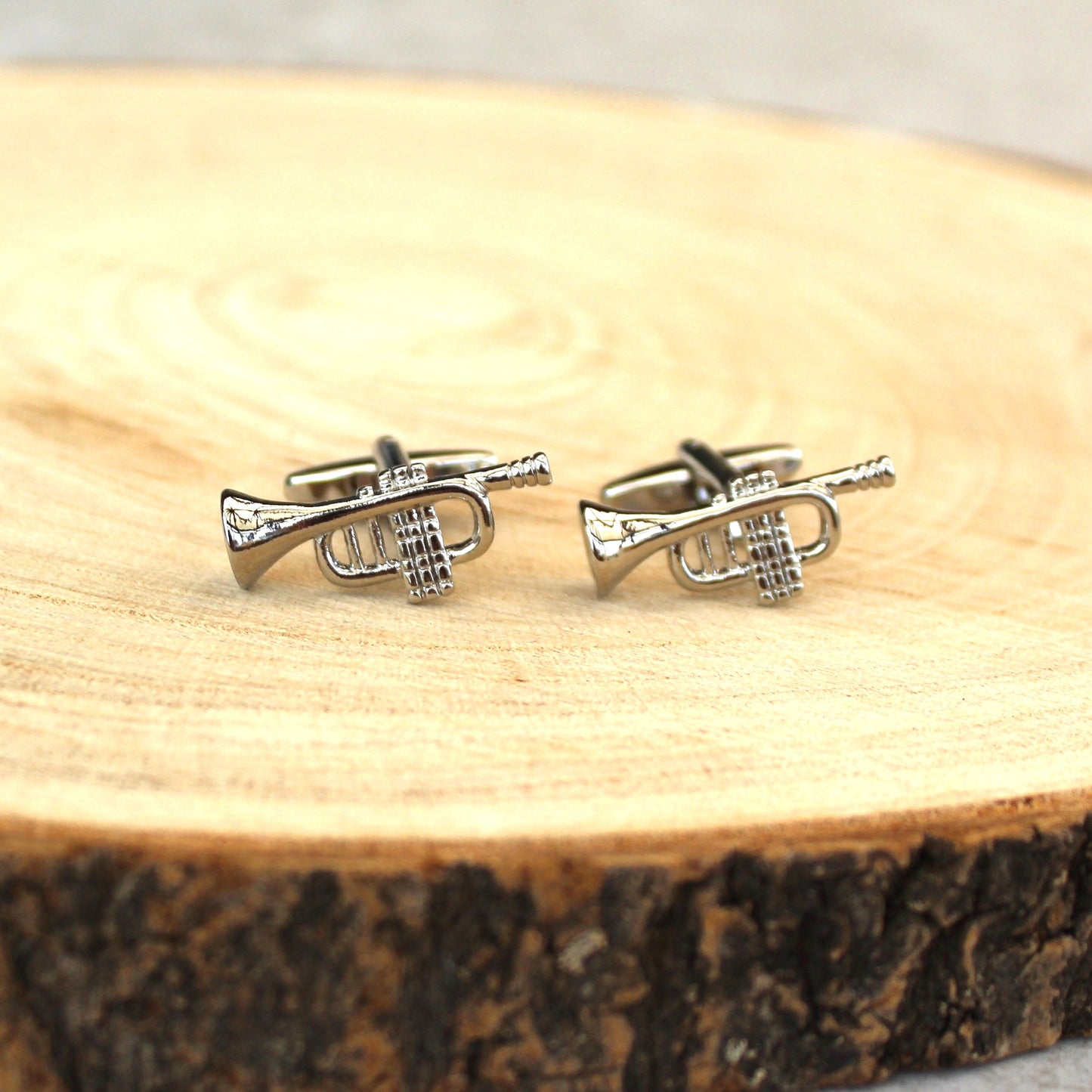Cufflinks